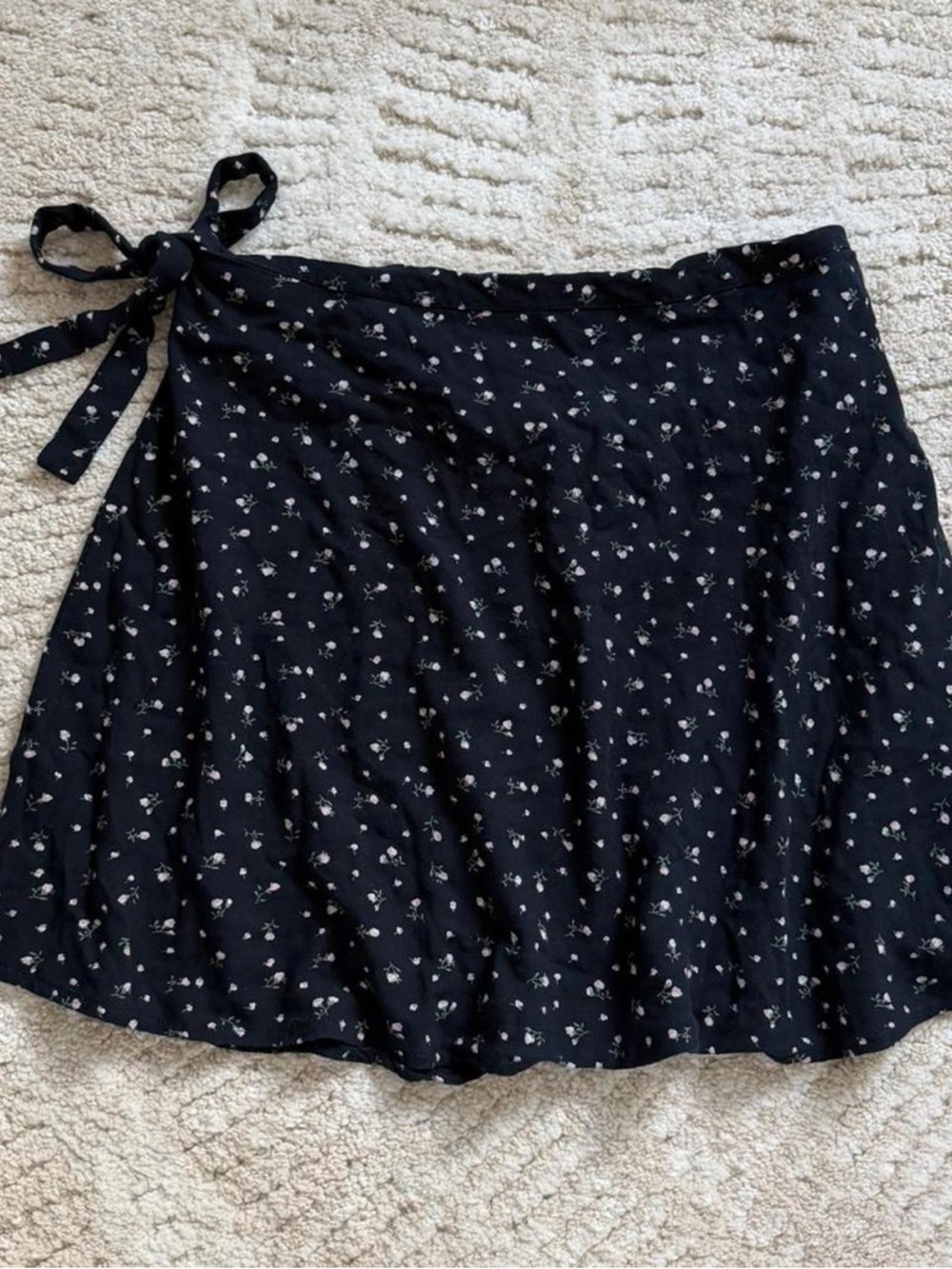 Brandy Melville Floral Skirt